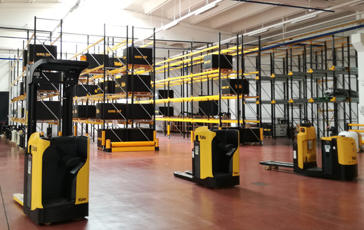 Nozioni di material handling: le scaffalature